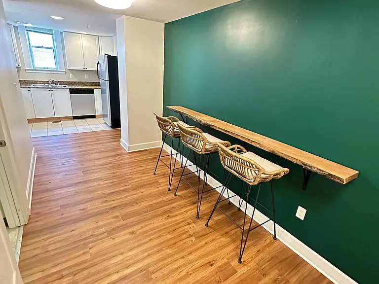 615 W Hancock St — Photo 15