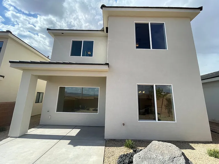1396 E White Hollow Ln — Photo 23
