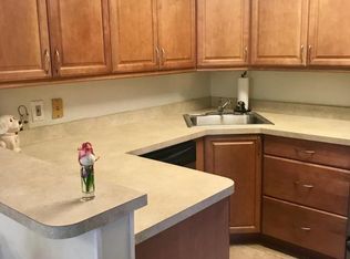 3915 Village Dr UNIT D, Delray Beach, FL 33445