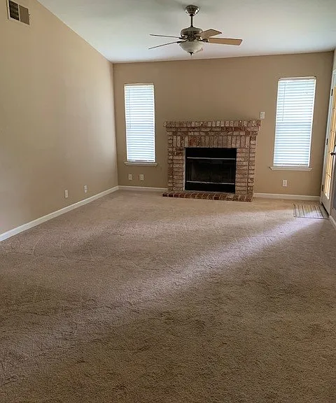 1647 Hedland Pl — Photo 32