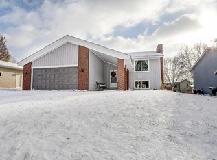 4294 Sunrise Rd, Eagan, MN 55122