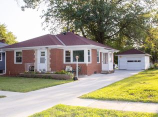 269 N 3rd St, Tecumseh, NE 68450