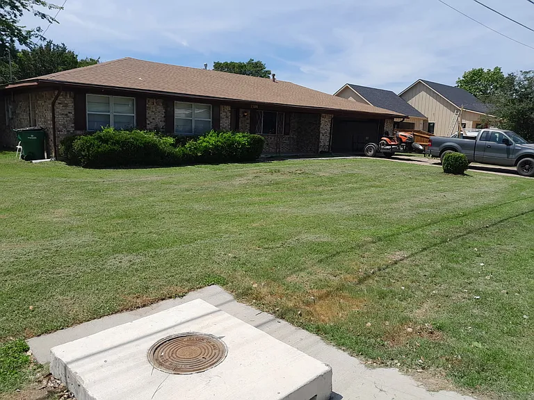 7508 Carol Dr — Photo 1