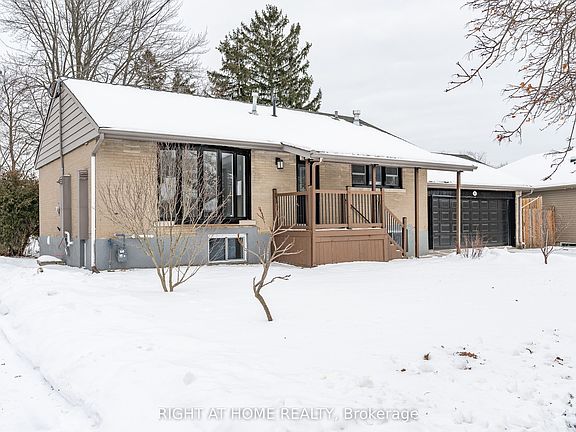 3rd image of 18 Ridgewood Ave