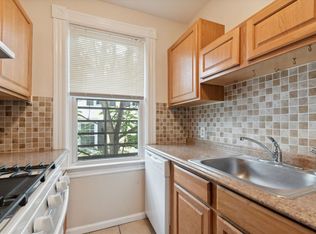 272 Nassau St APT 3, Princeton, NJ 08540