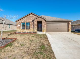 407 Rusted Rail Dr, Royse City, TX 75189