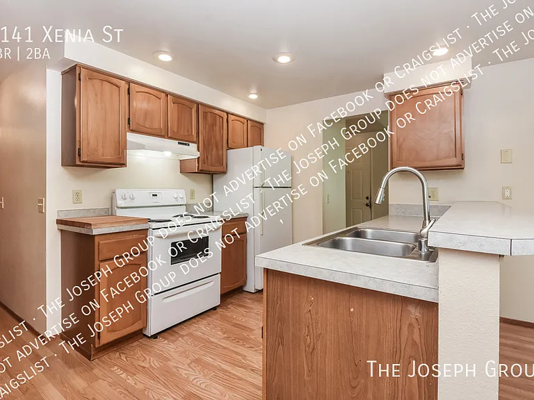 2141 Xenia St — Photo 9