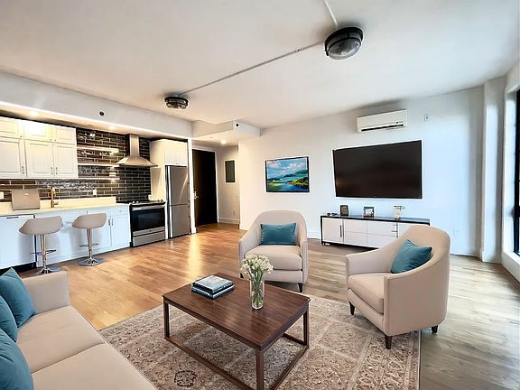 3rd image of 115 Stanwix St APT 506