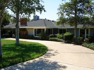 12201 Country Ln, Santa Ana, CA 92705