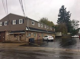 224 Maple Ave E, East Rochester, NY 14445