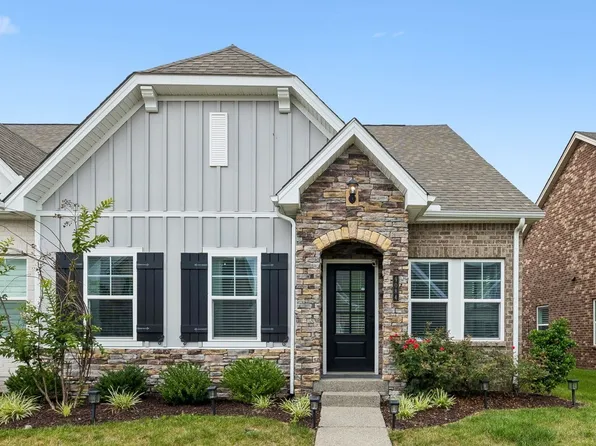 9084 Headwaters Dr, Franklin, TN 37064