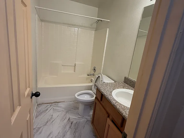 6310 Benavides Dr — Photo 6