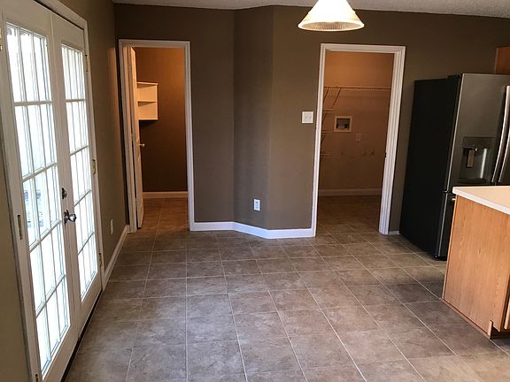 4th image of 1617 Birch Bend Way