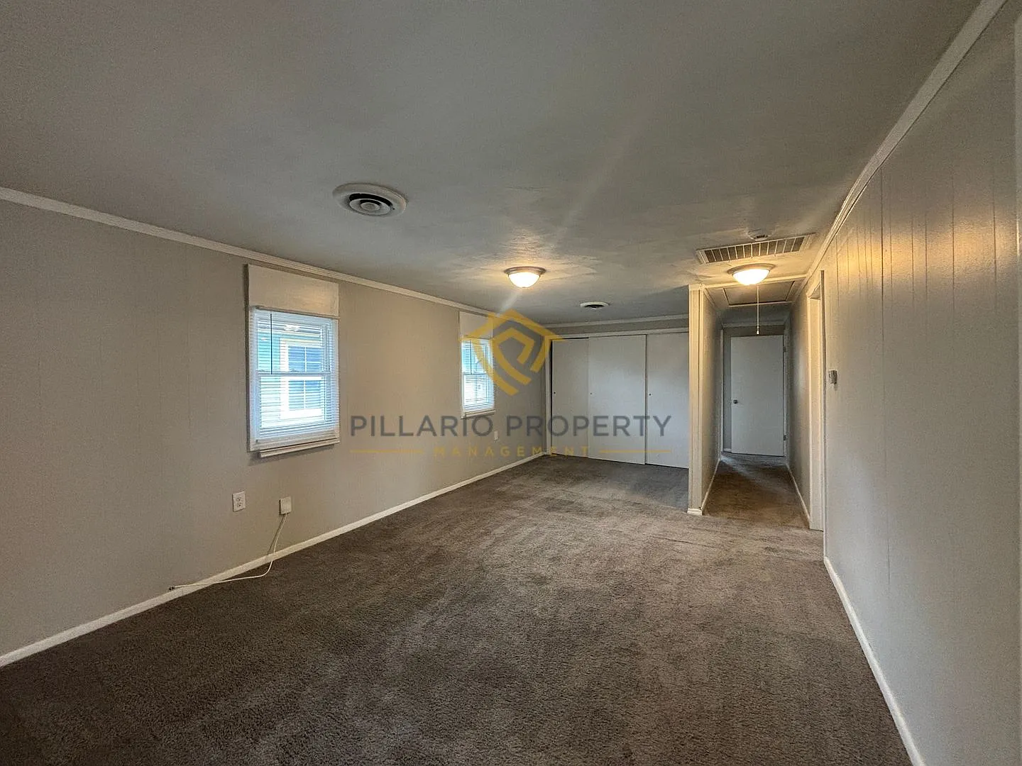 2422 Coyner Ave. — Photo 4