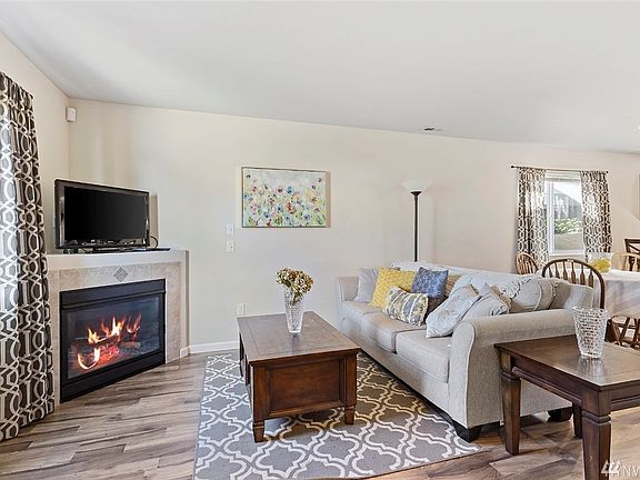 4th image of 326 117th St E