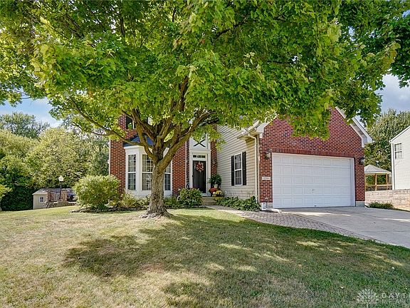 4th image of 231 Holly Dr