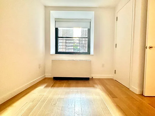 Rented by Corcoran | media 17