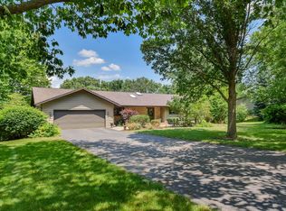 38W644 Arrowmaker Pass, Elgin, IL 60124