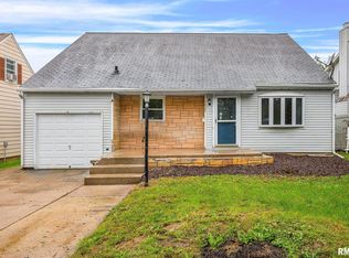 4237 N Gate Ridge Rd, Peoria, IL 61614