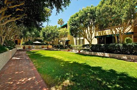 4th image of 6455 La Jolla Blvd Unit 250