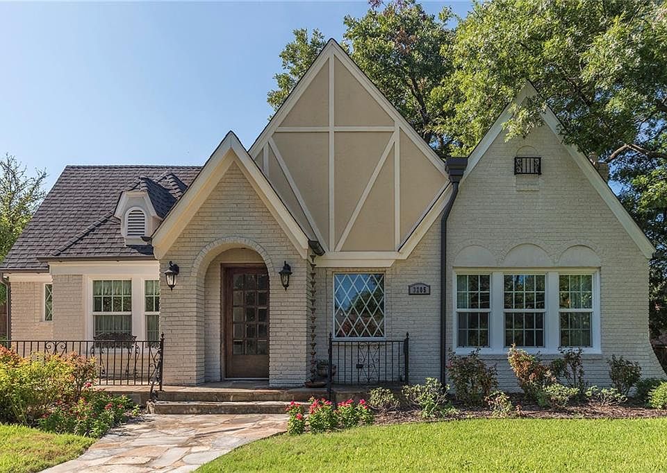 1st image of 3205 Benbrook Blvd