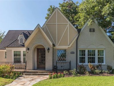 3205 Benbrook Blvd, Fort Worth, TX, 76109