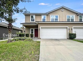 2451 Caney Oaks Dr E, Jacksonville, FL 32218