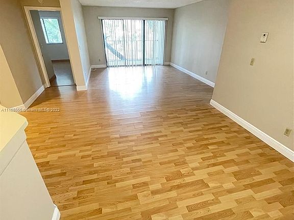 3rd image of 9250 W Atlantic Blvd APT 924