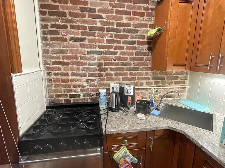 59 Myrtle St #1 — Photo 11