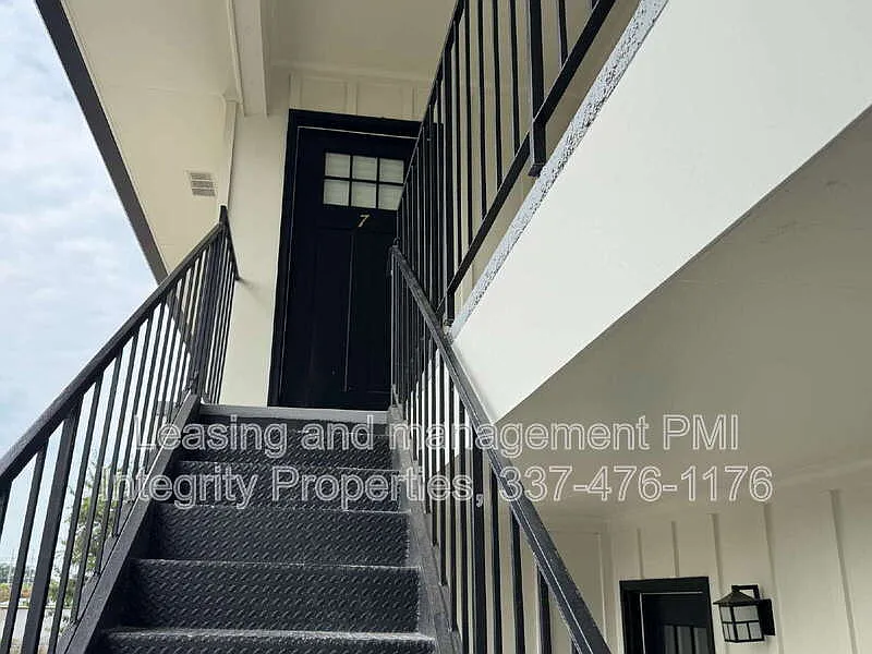 1 bed, 1.0 bath, 800 sqft, $1,100 — Photo 4