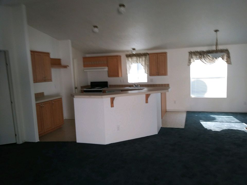 1st image of 3167 Sanchez St