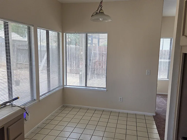 10480 Brookmead Dr — Photo 8