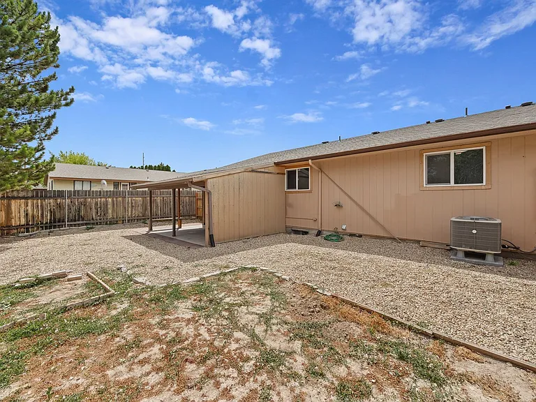 158 Ridgeway Dr — Photo 22