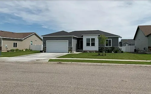 3823 Rich Ln Photo 1