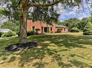 1400 Greenbriar Rd, York, PA 17404