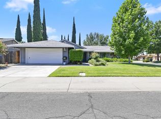 1952 Woodleaf Dr, Yuba City, CA