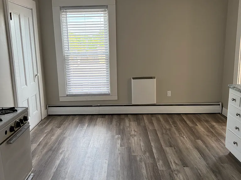 121A South St #3 — Photo 7