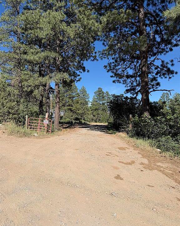 1st image of 950 Deer Trial Road