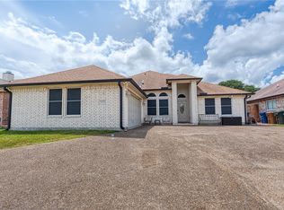2525 Twine Dr, Corpus Christi, TX 78414