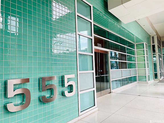 3rd image of 555 4th St Unit 820