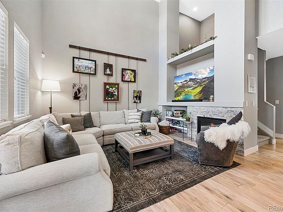 5th image of 9815 W Hinsdale Pl