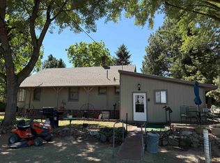 221 Jackson St, Mabton, WA 98935