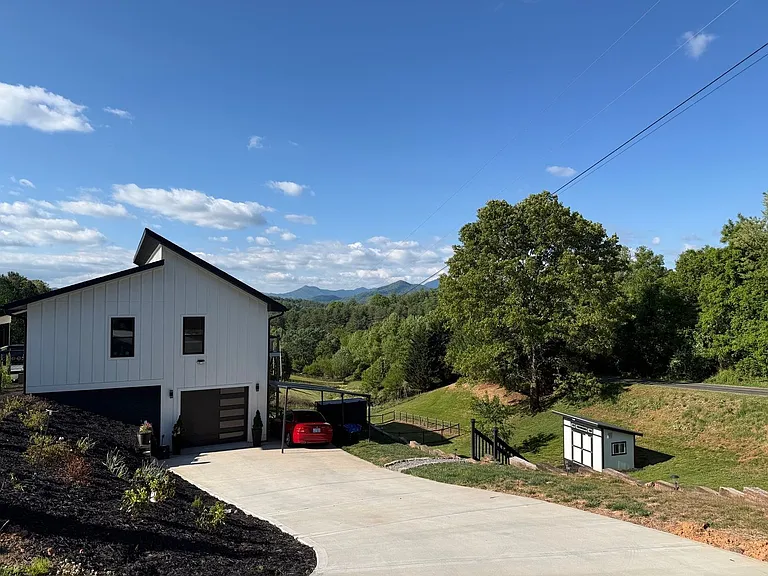 1 Little Oak Rd — Photo 3