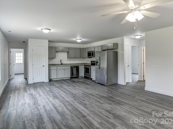 261 Quinn Hill Ln #91, Mars Hill, NC 28754