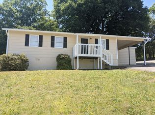 418 Thunder Rd UNIT C, Buford, GA 30518