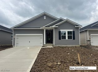 575 Wyleswood Dr, Berea, OH 44017