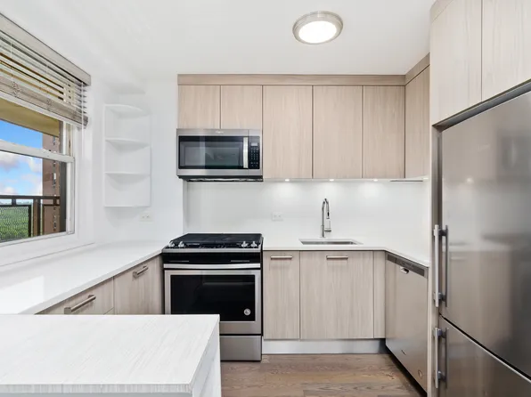 5700 Arlington Avenue image 17 of 37