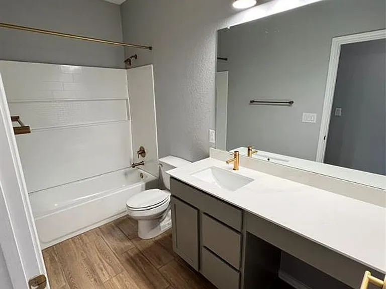 6516 Carriage Pines Dr — Photo 16
