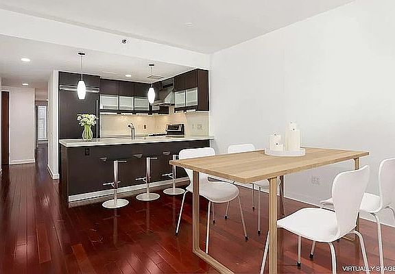 4th image of 125 W 21st St APT 4A