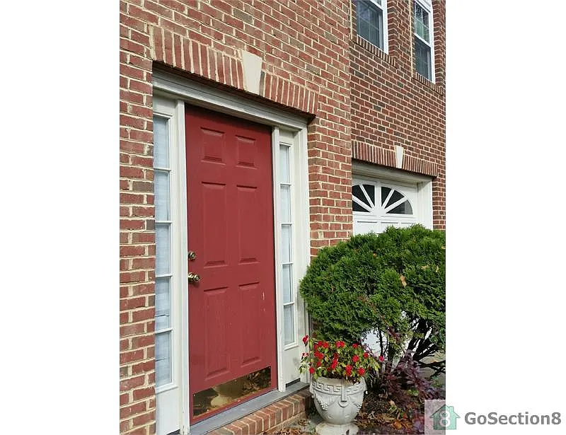 8004 Bullfinch Pl photo 1